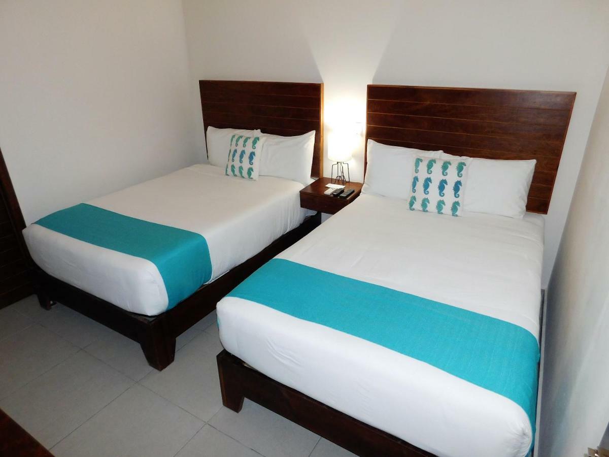 Aquastar Hotel & Apartments Mahahual Exteriér fotografie